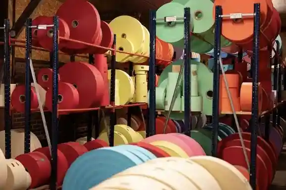 Machine d'étiquetage